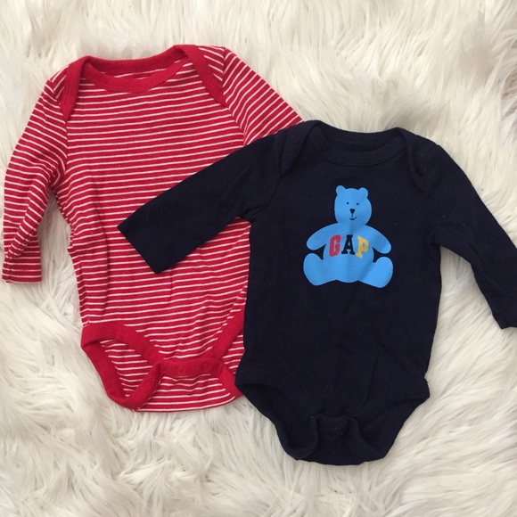 (SOLD) Baby Gap Onesies - Picture 4 of 8